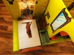 sunshine family vacation furniture bed